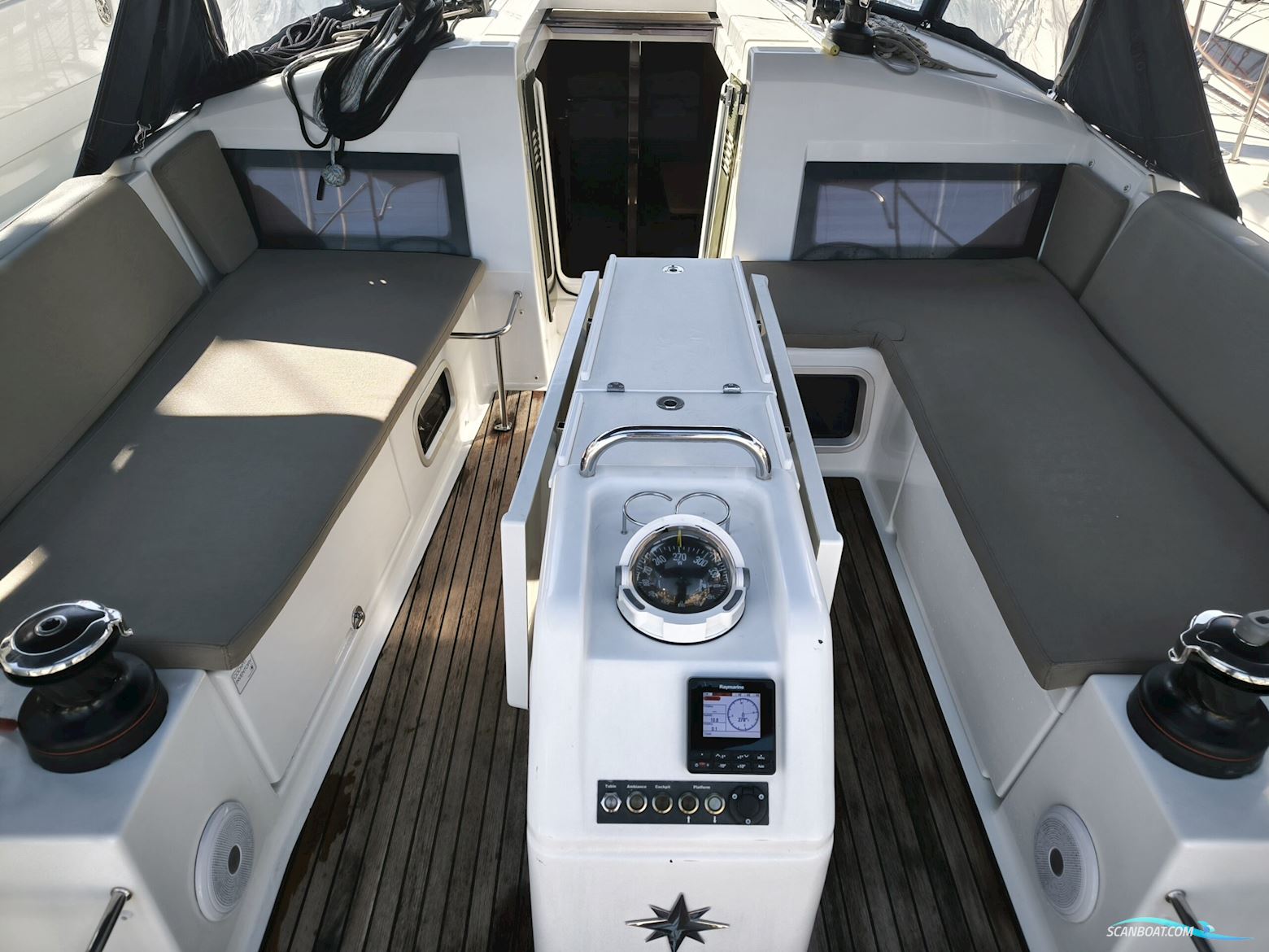 Jeanneau Sun Odyssey 440
