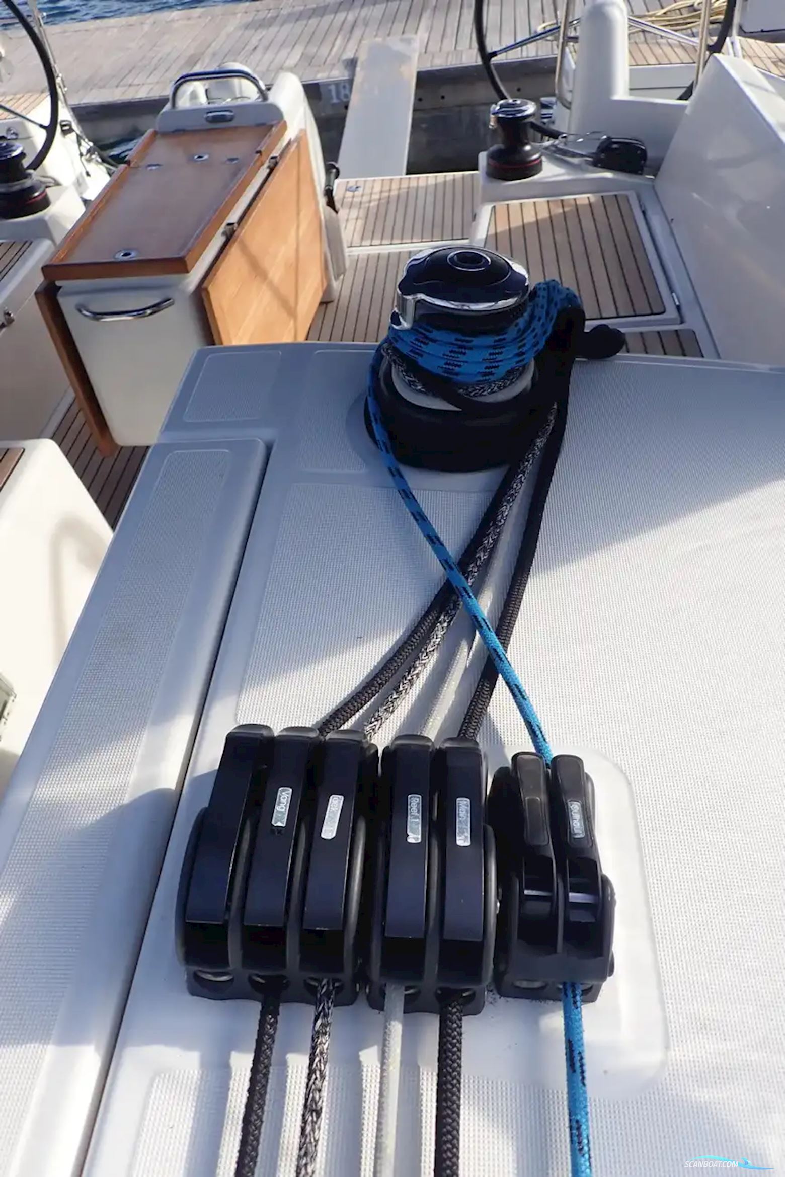 Jeanneau Sun Odyssey 440