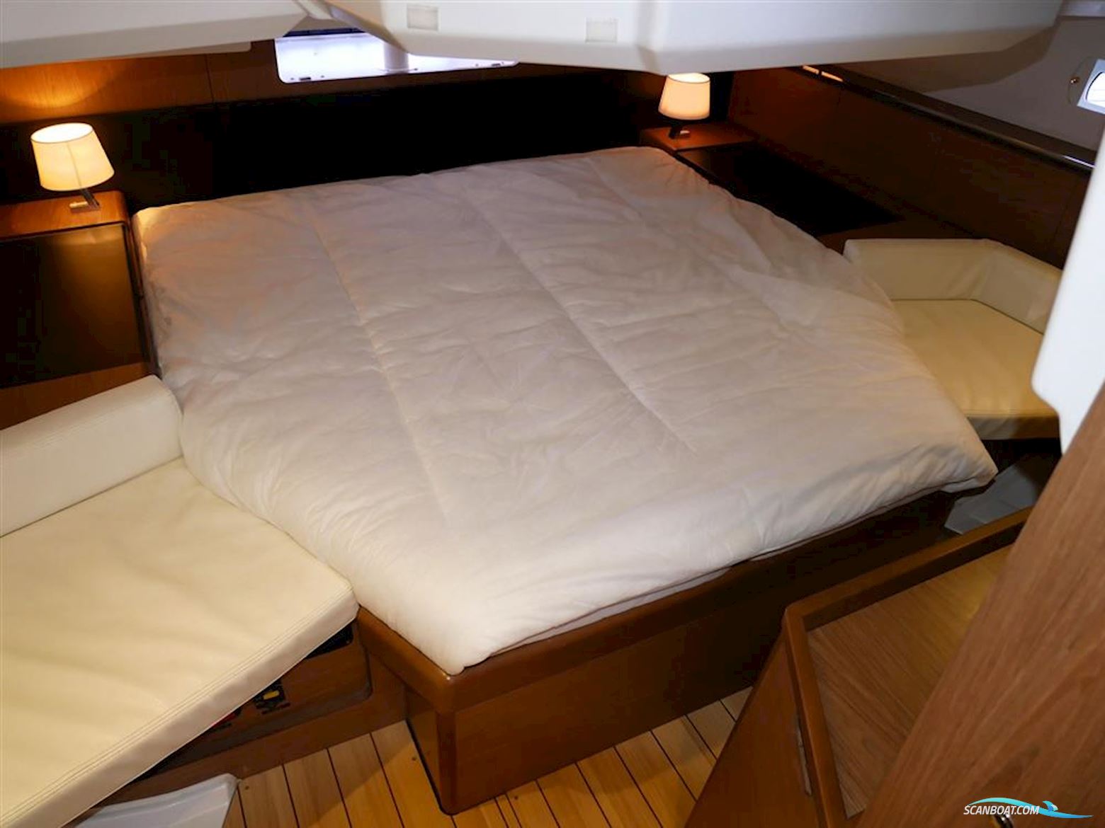 Jeanneau Sun Odyssey 44DS