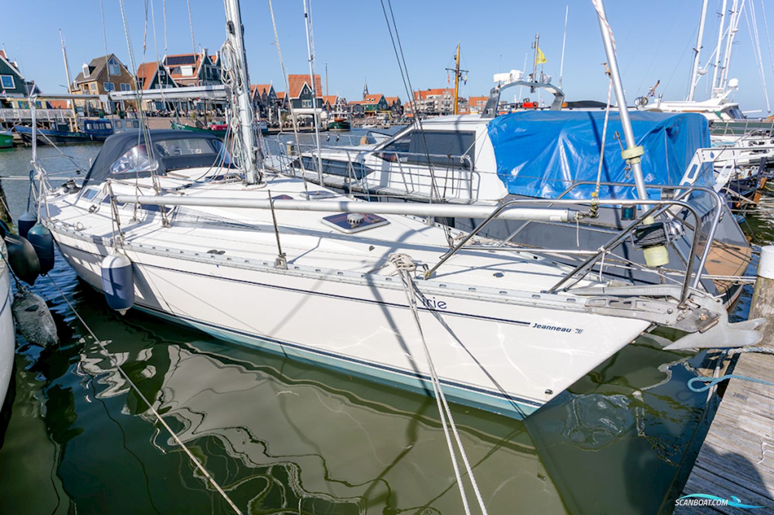 Jeanneau Sunshine 38 centerboard