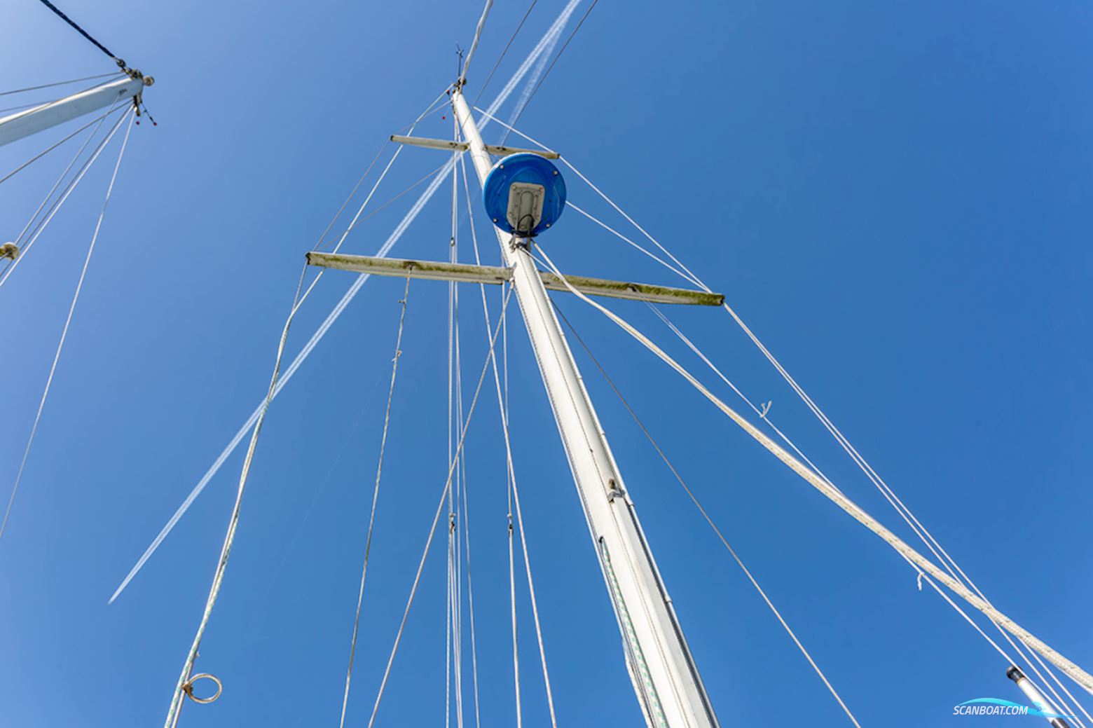 Jeanneau Sunshine 38 centerboard