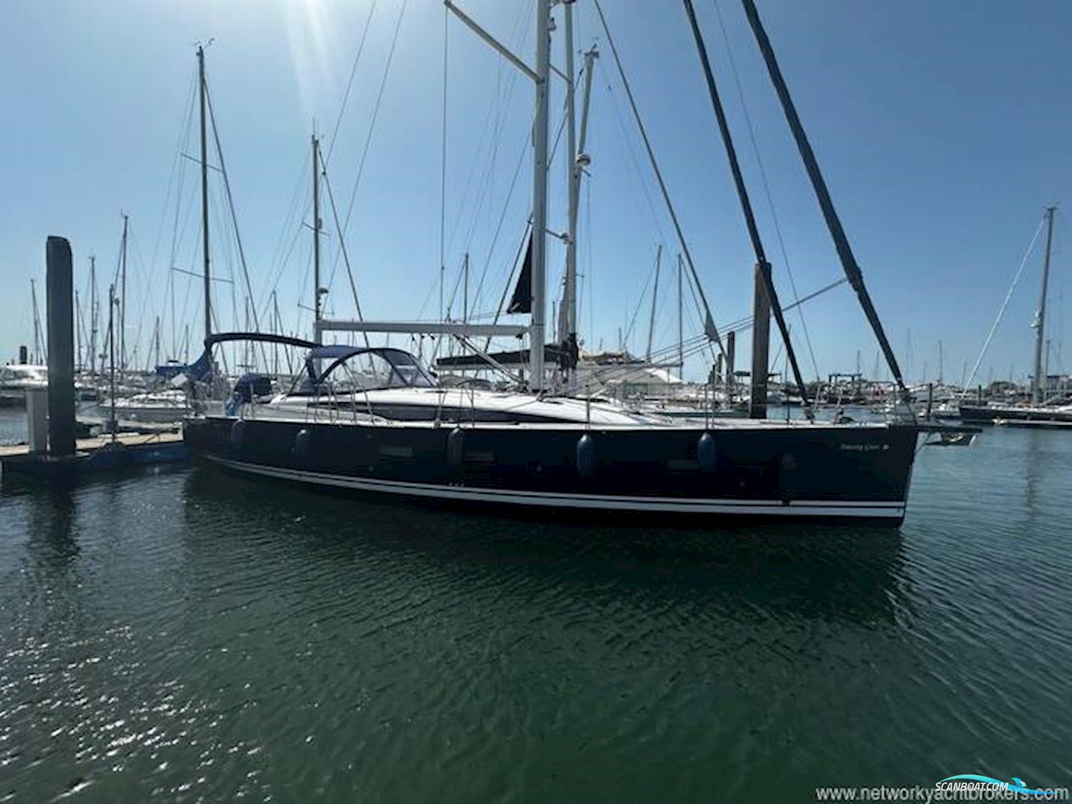 Jeanneau Yacht 54