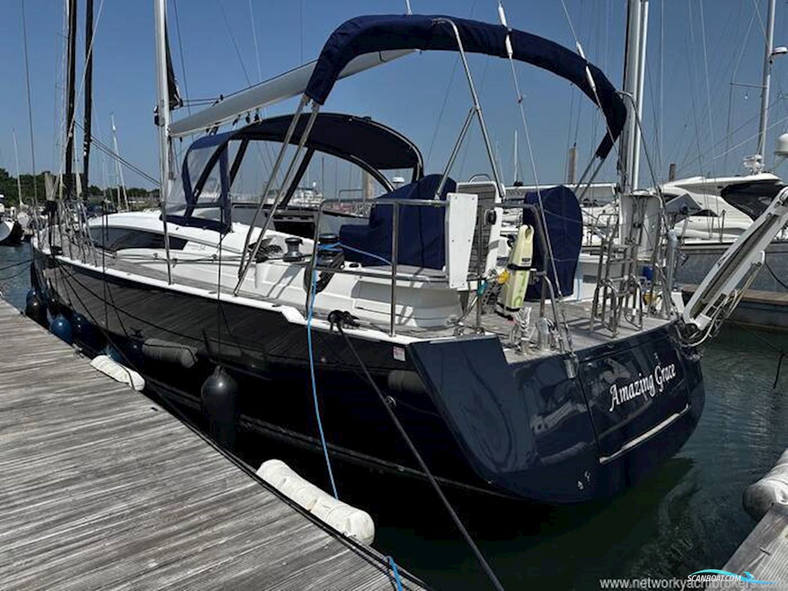 Jeanneau Yacht 54