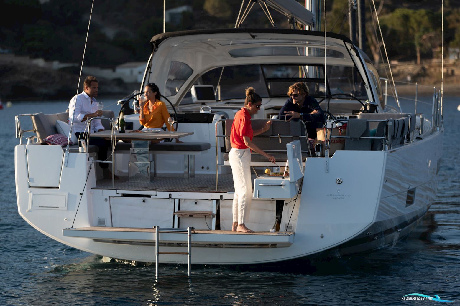 Jeanneau Yacht 55