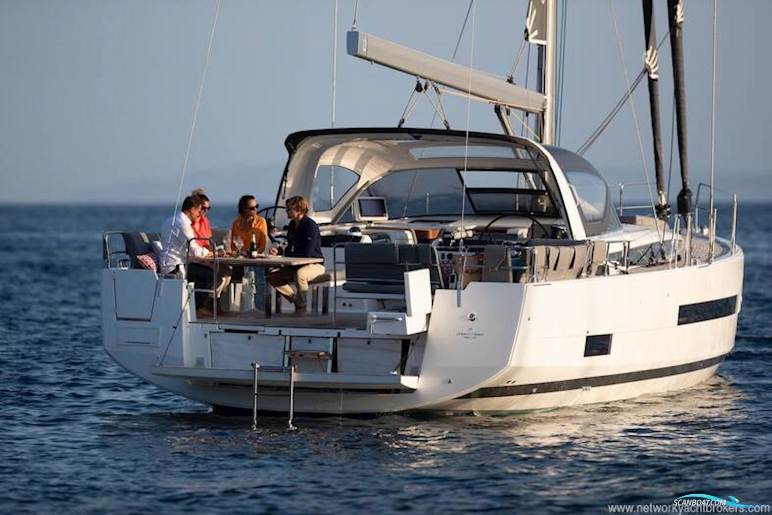 Jeanneau Yacht 55