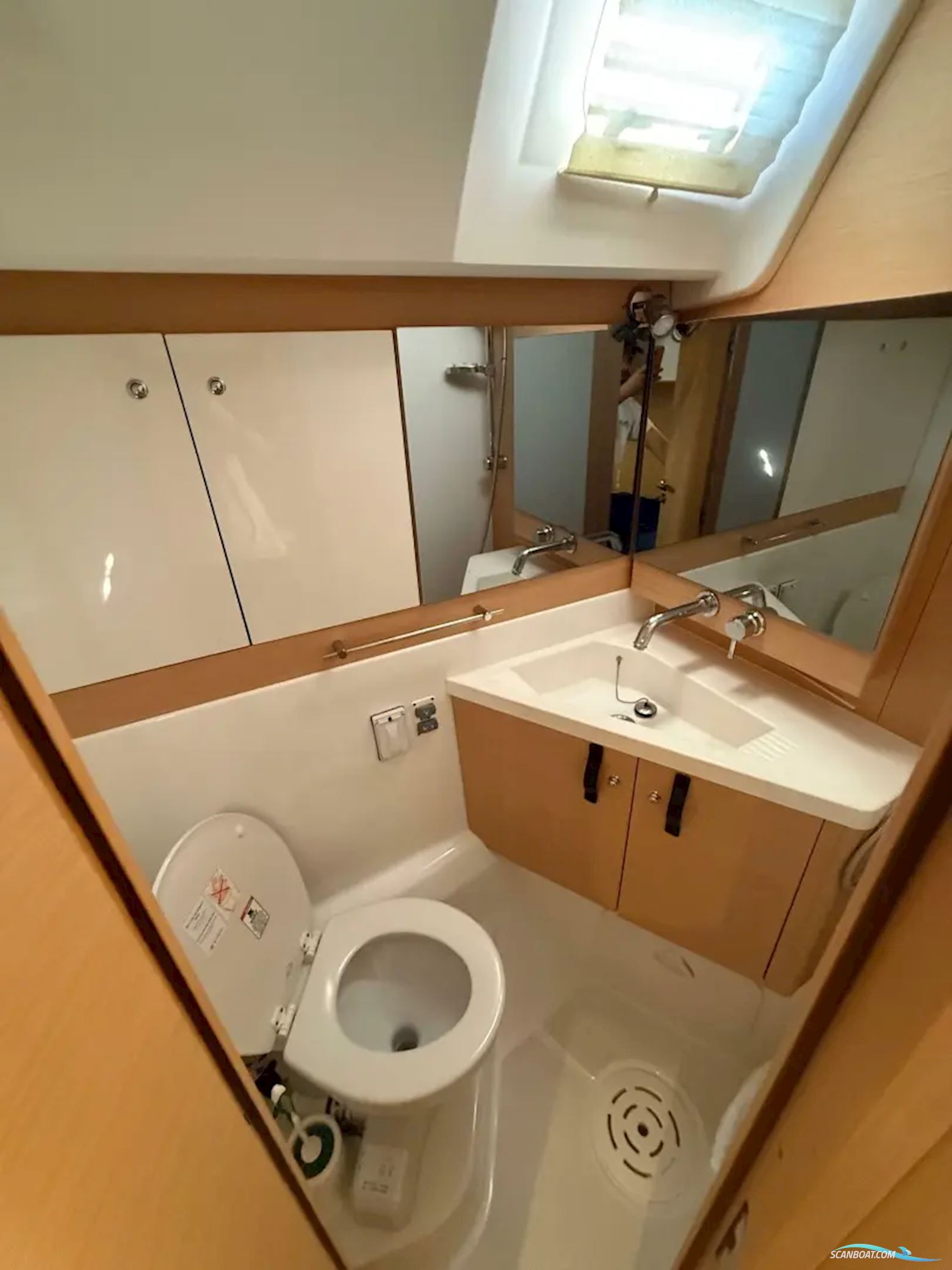 Jeanneau Yachts 58