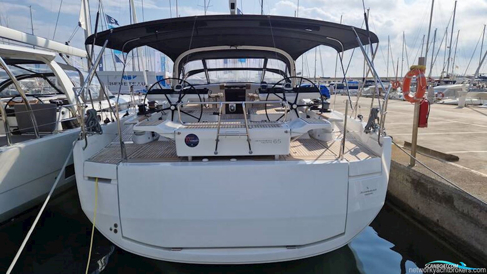 Jeanneau Yachts 65