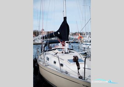 Jeremy Rogers Ltd. 32 Sailingboat 1979, with Bukh engine, Germany