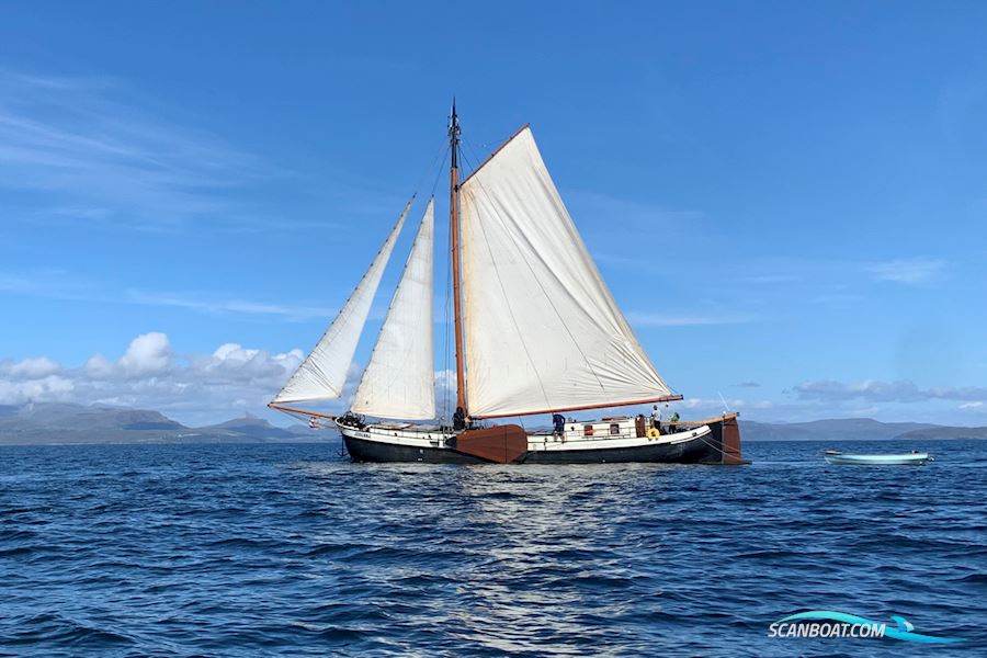 Johanna Klipperaak Sailingboat 1901, with Daf DF 615 engine, United Kingdom