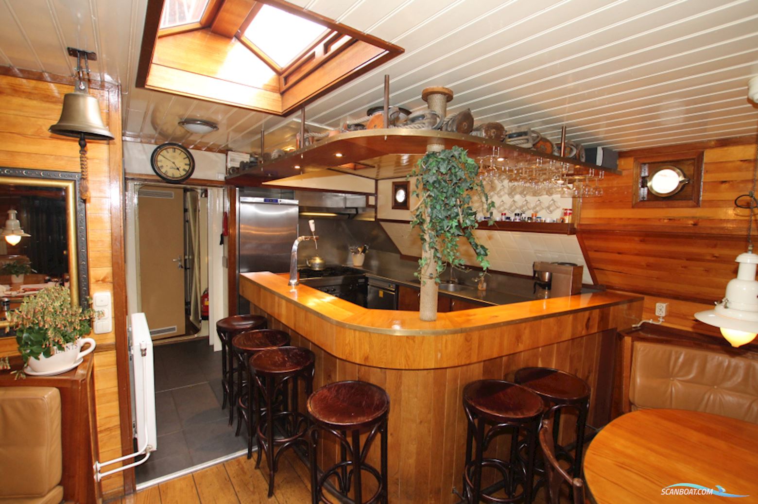 Klipper Zeilklipper, Charter