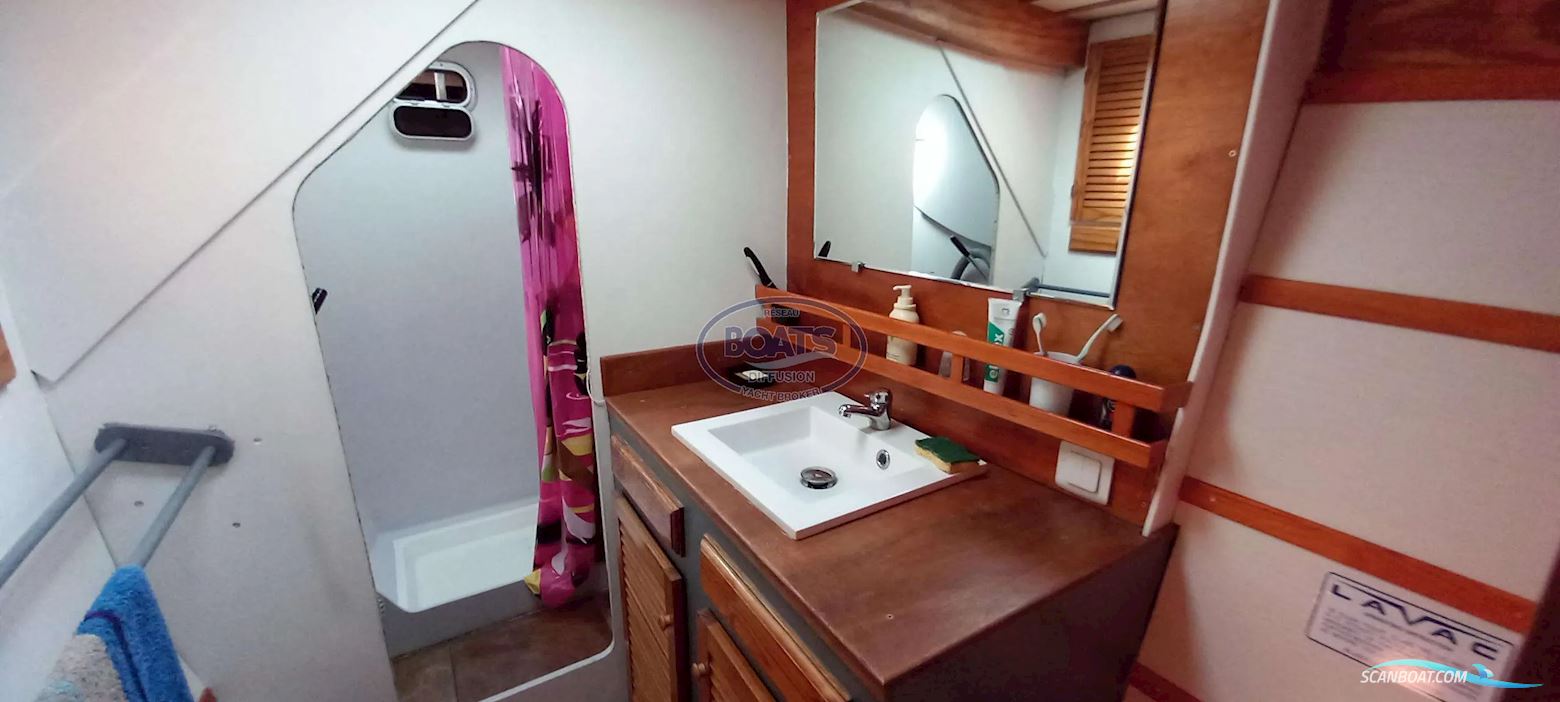 La Méridienne VPLP 48'