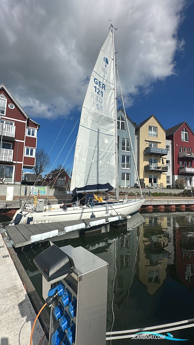 Lady Helmsman GT