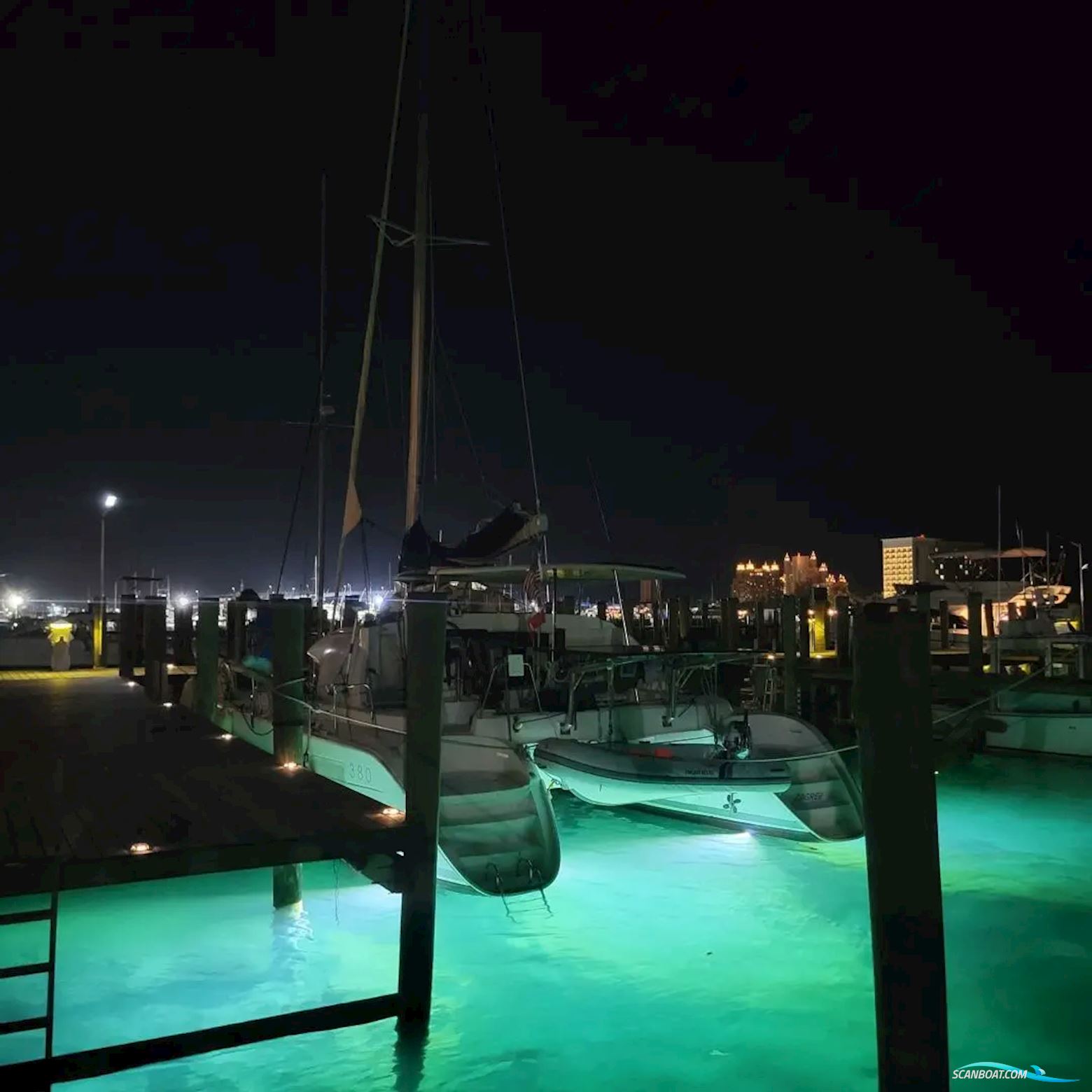 Lagoon 380