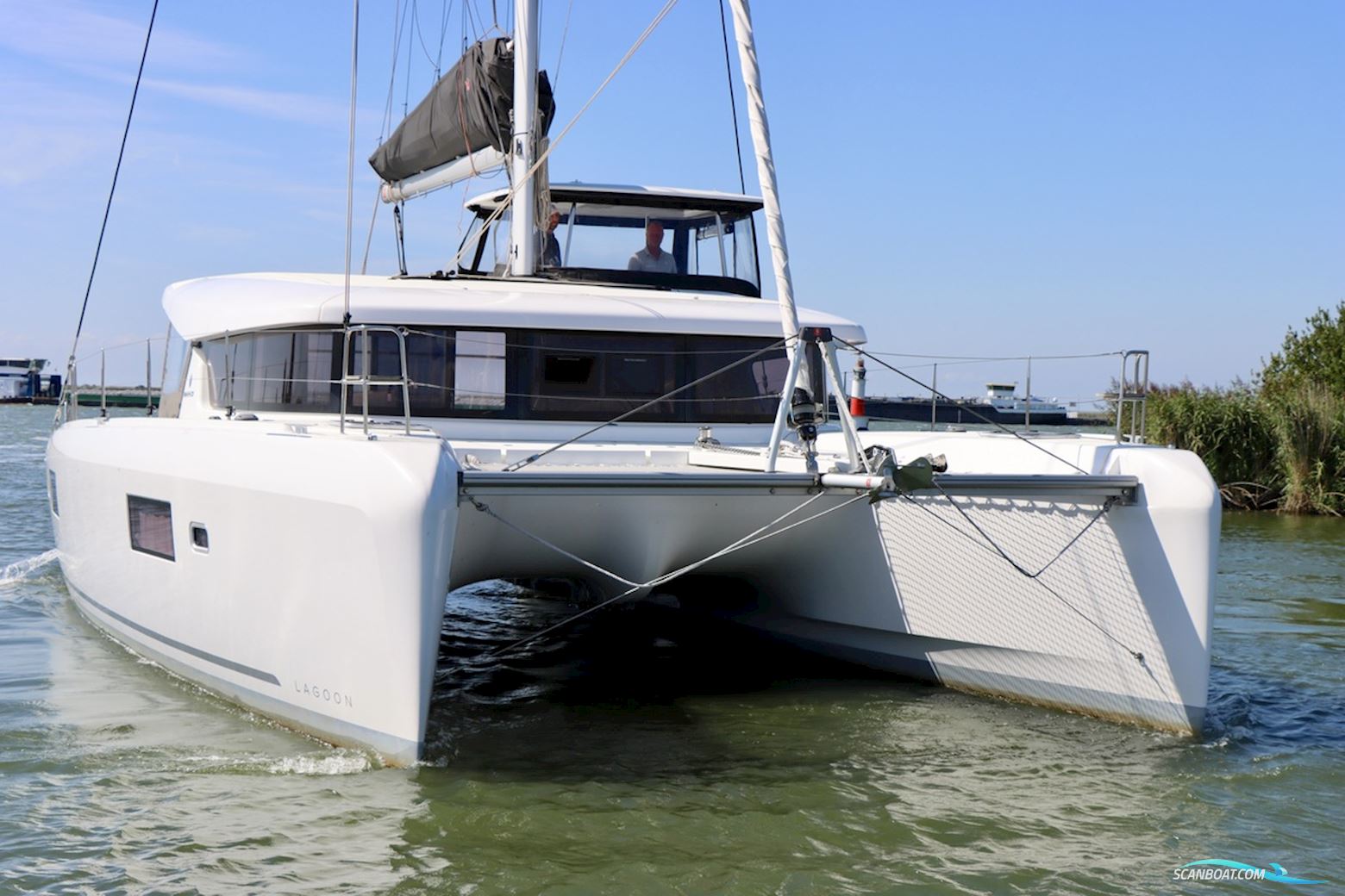 Lagoon 42 Full specs