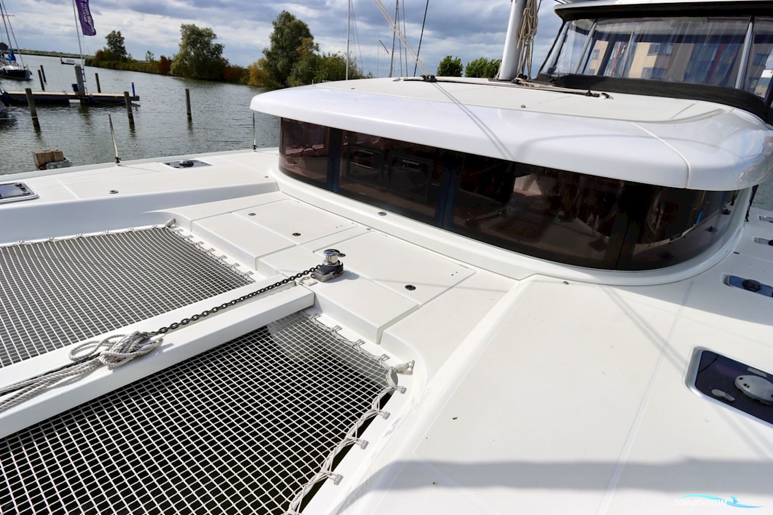 Lagoon 42 Full specs