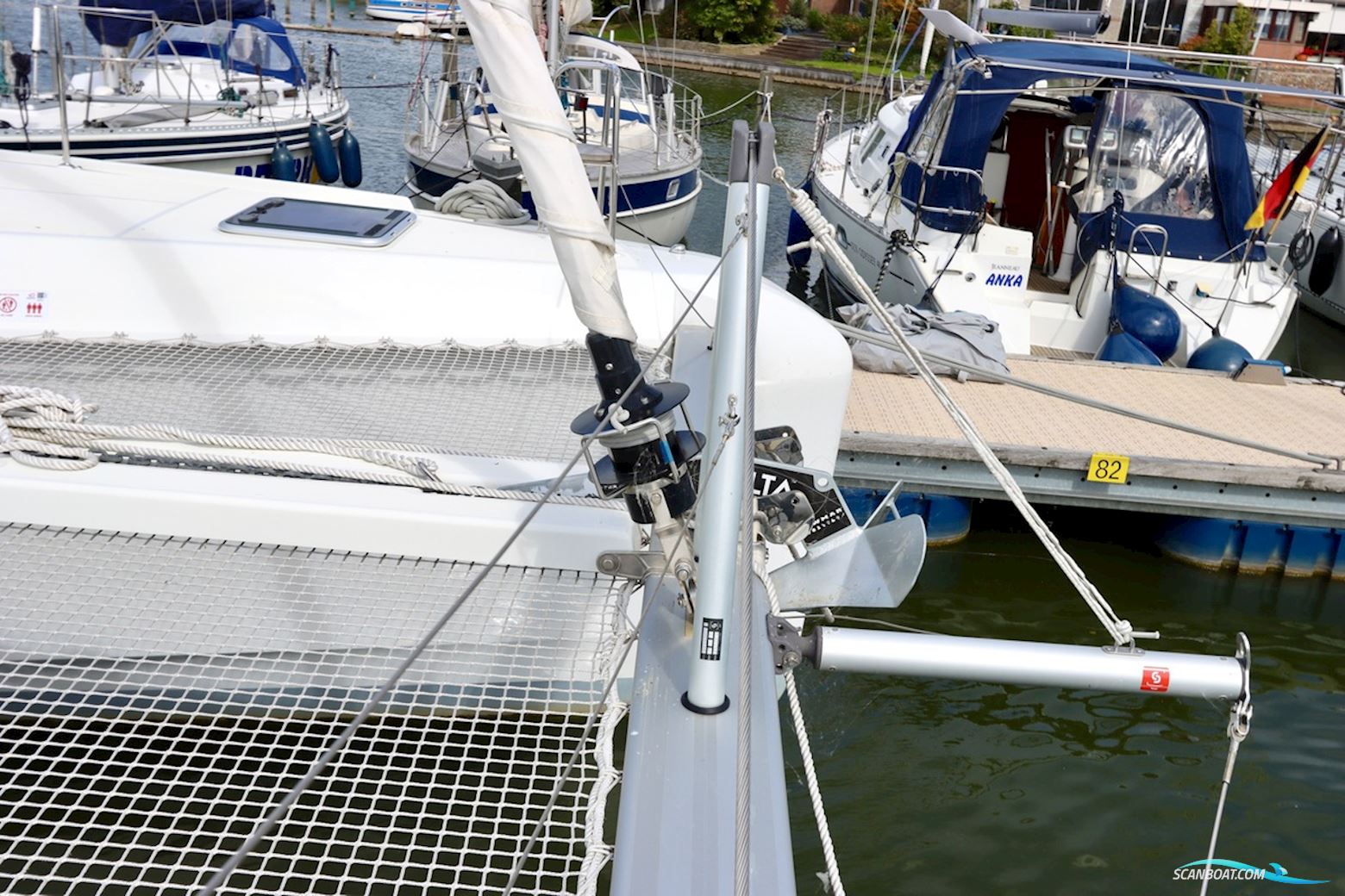 Lagoon 42 Full specs