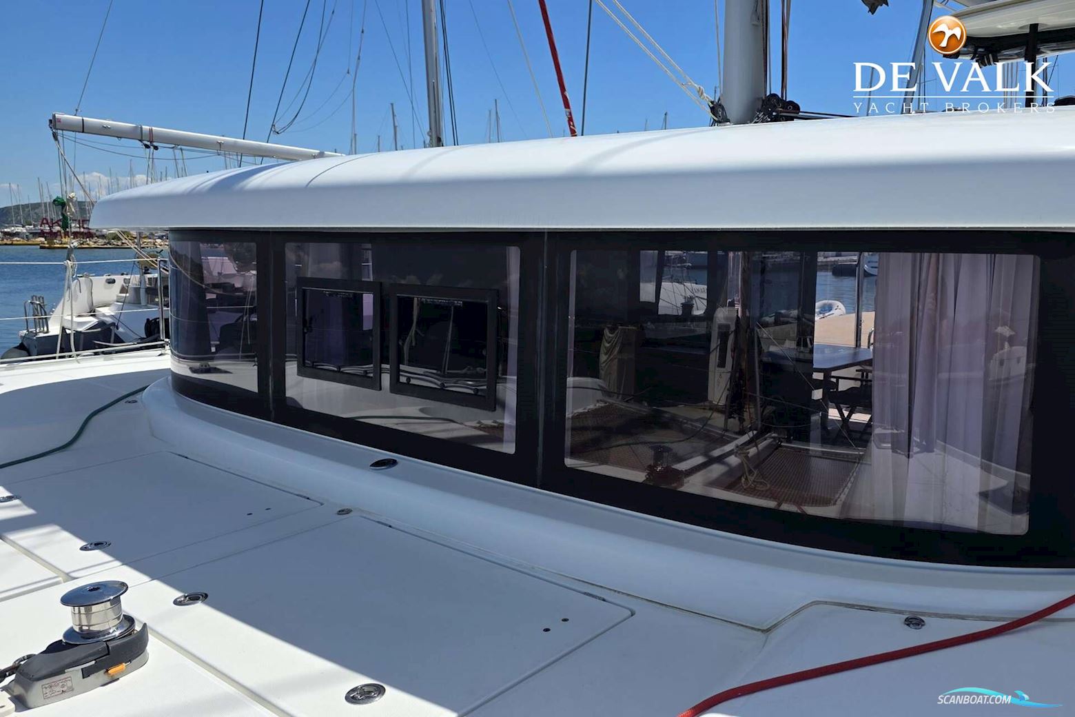Lagoon 42