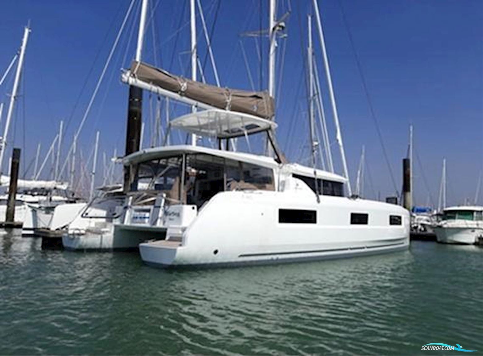 Lagoon 46