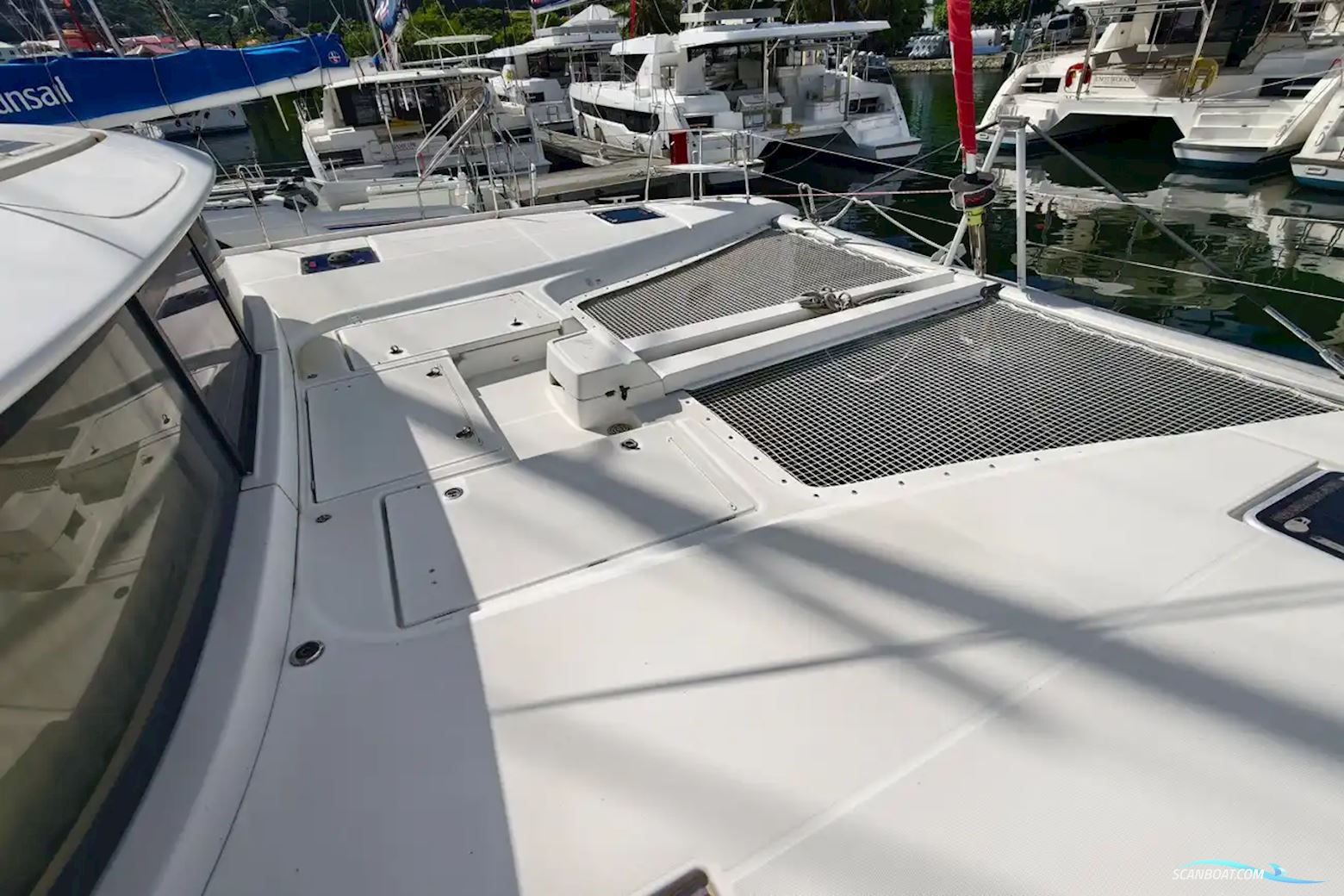 Lagoon 46