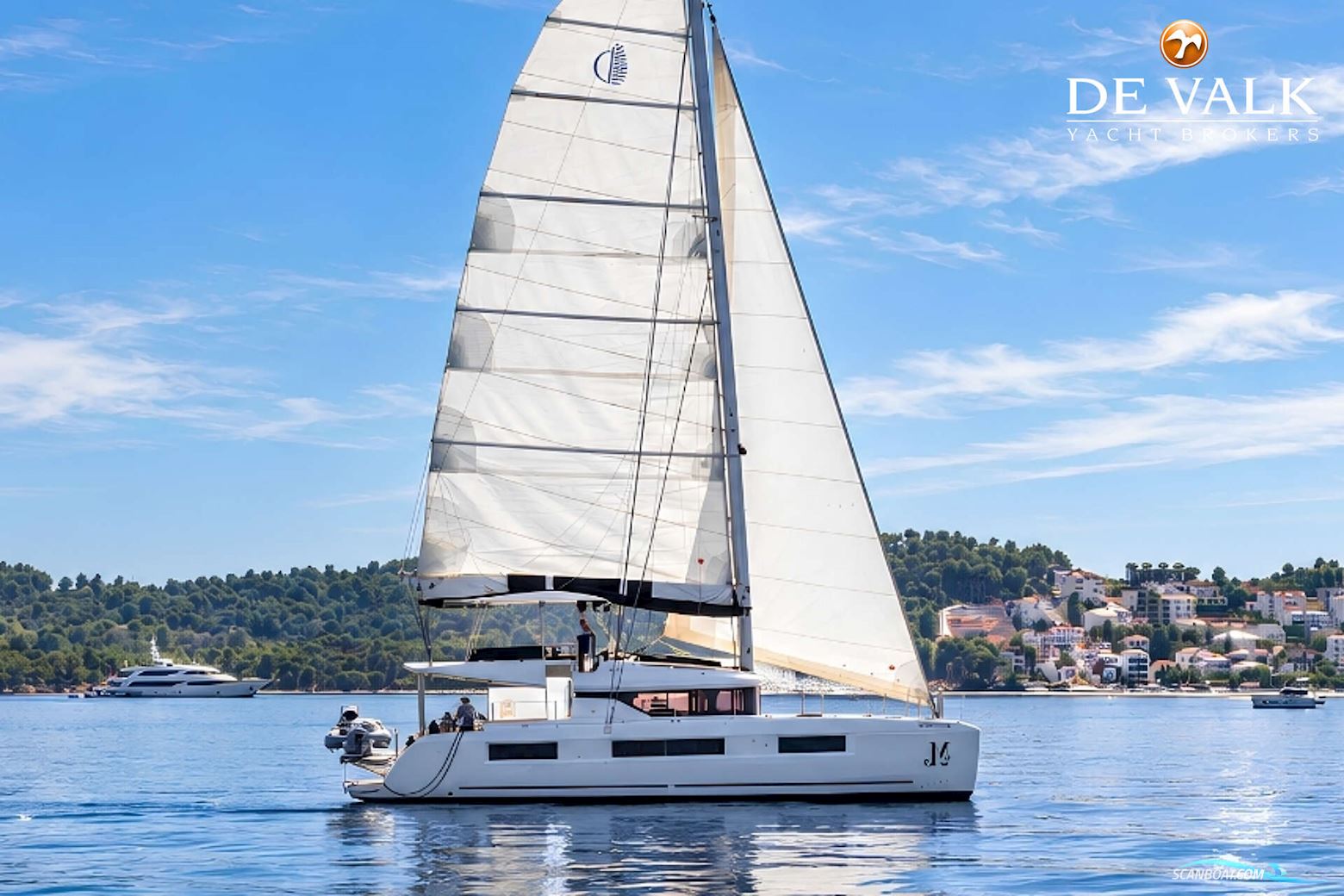 Lagoon 51