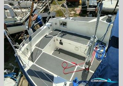 Leisure 27 SL Sailingboat 1987, with Volvo engine, United Kingdom