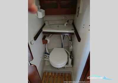 Leisure 27 SL Sailingboat 1987, with Volvo engine, United Kingdom