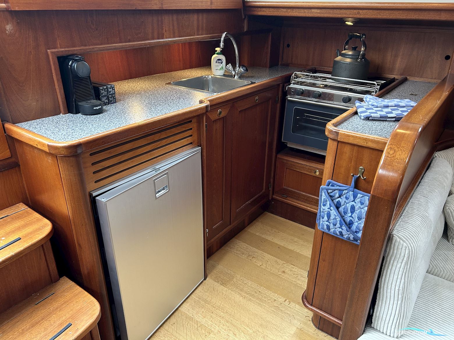 Lemsteraak Beluga Roefuitvoering Jachtuitvoering