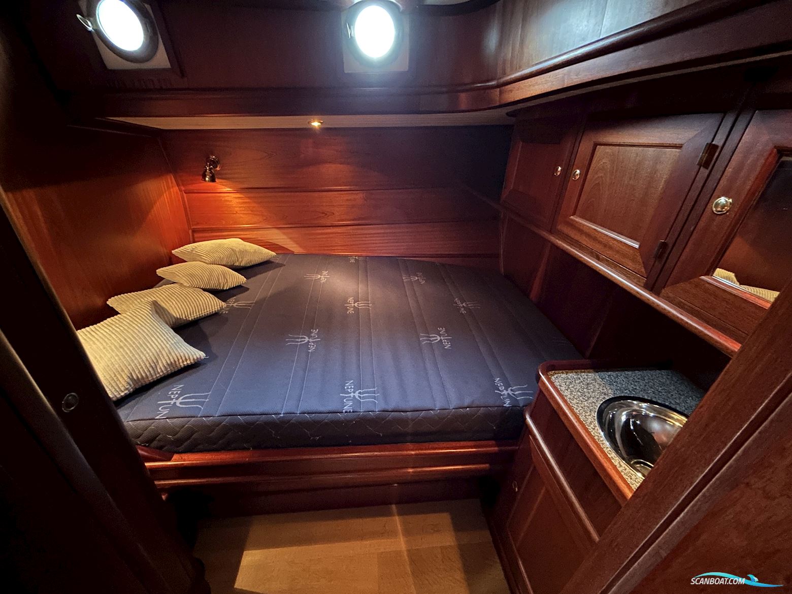 Lemsteraak Beluga Roefuitvoering Jachtuitvoering