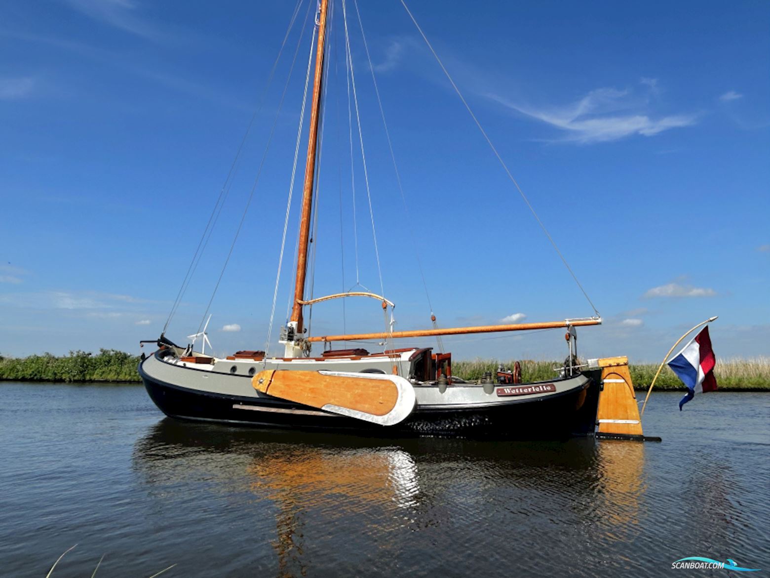 Lemsteraak Blom 1120 - Roefmodel - Wetterlelie