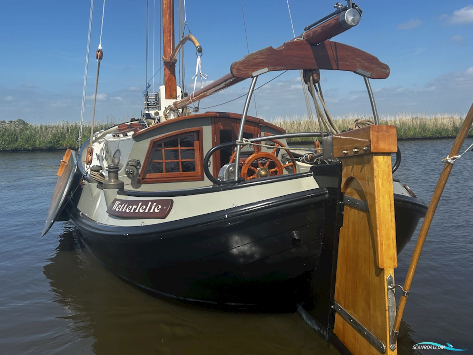 Lemsteraak Blom 1120 - Roefmodel - Wetterlelie