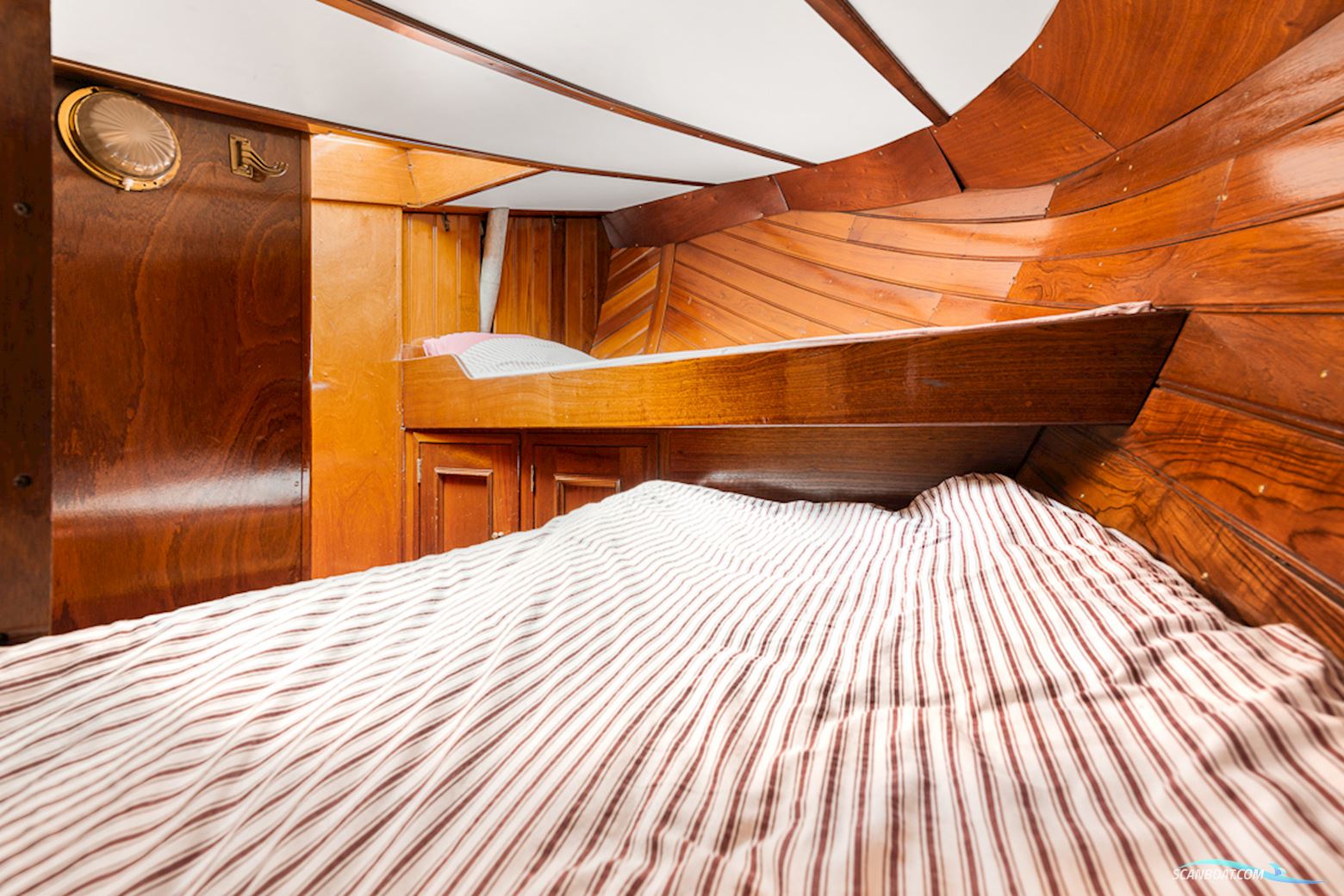 Lemsteraak De Wulp - Roefuitvoering