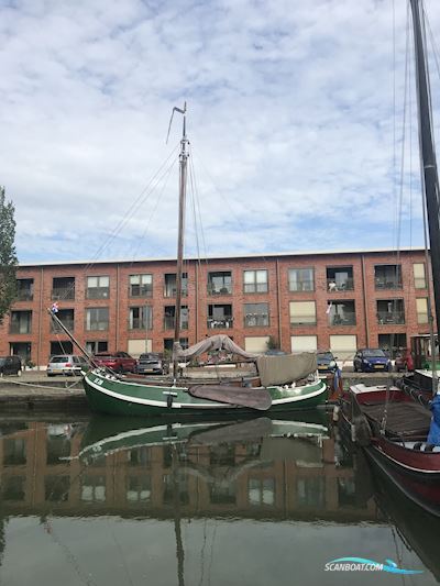 Lemsteraak Eersteling LE28 - Roefuitvoering Sailingboat 1900, with Volvo Penta engine, The Netherlands