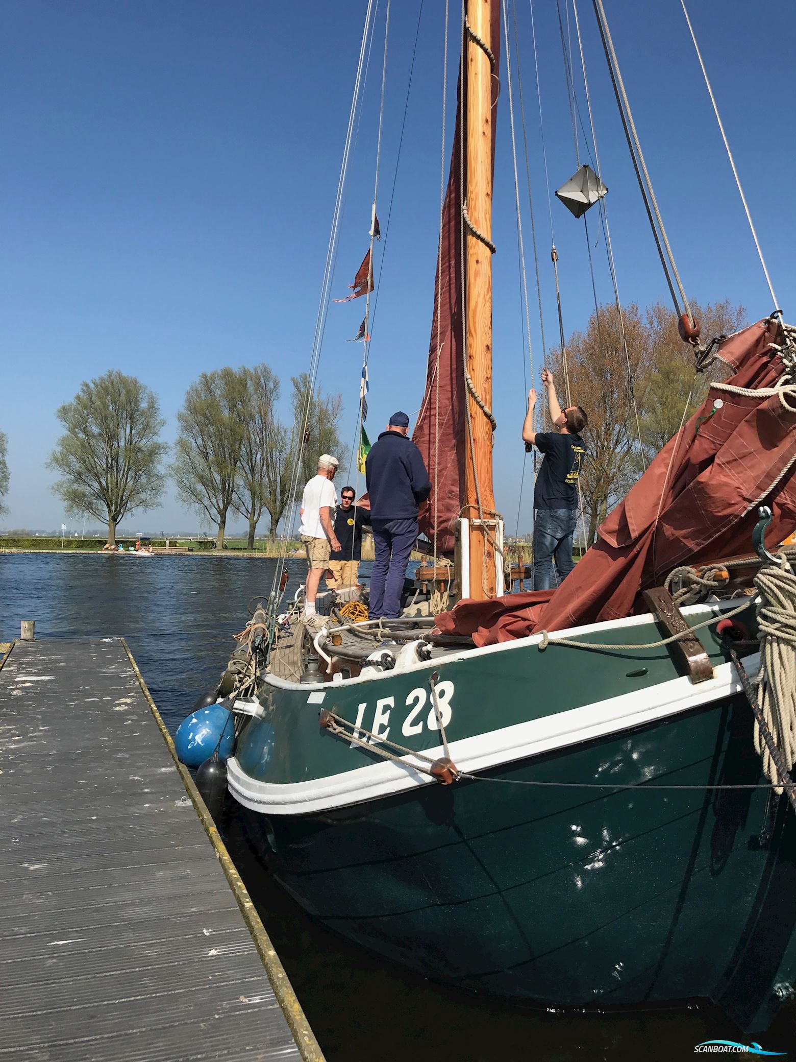 Lemsteraak Eersteling LE28 - Roefuitvoering
