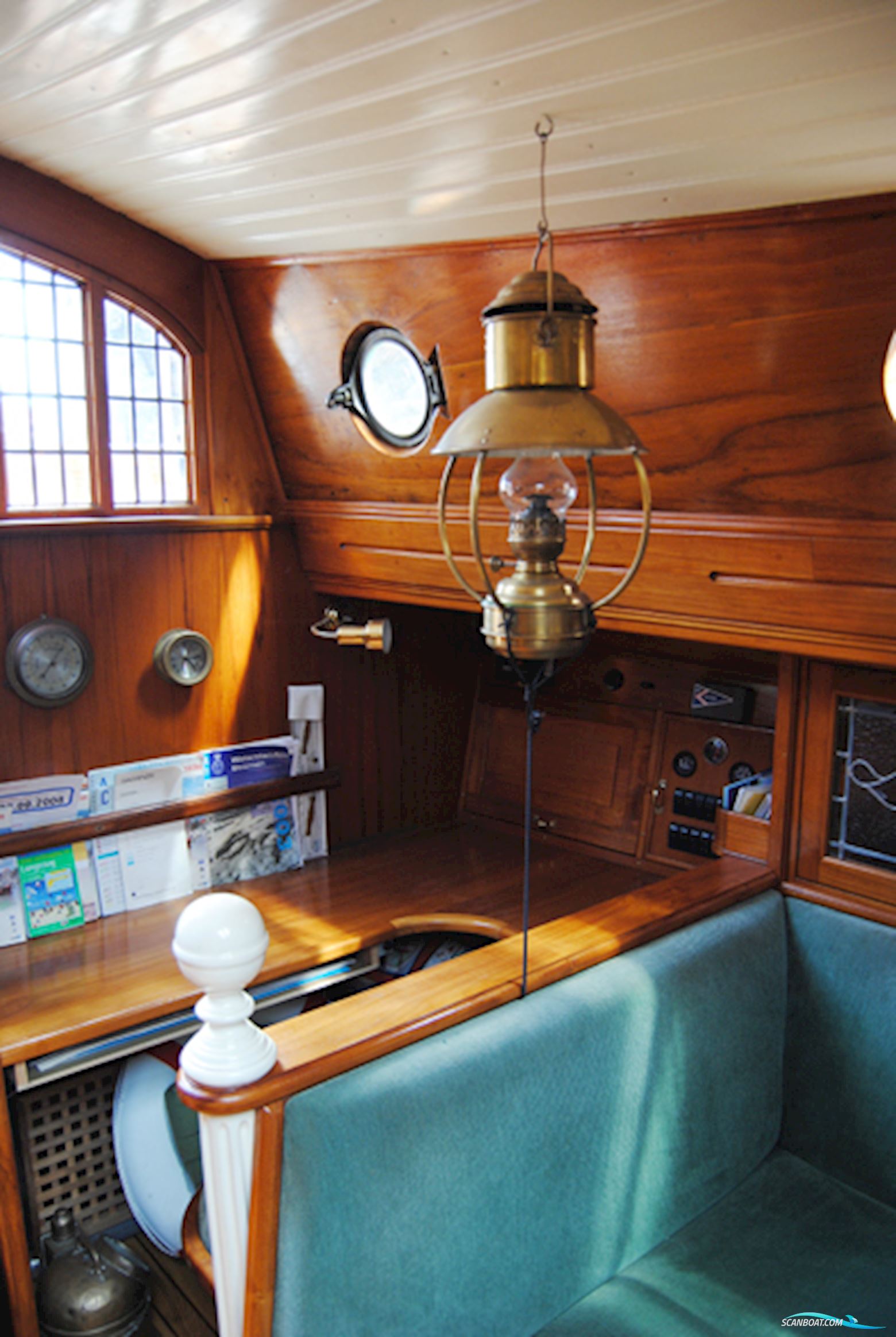 Lemsteraak Halley - Roefuitvoering