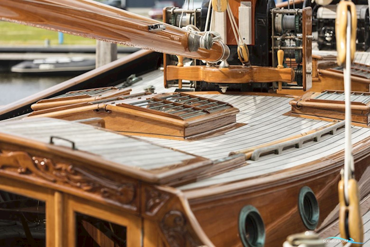 Lemsteraak Roefaak - Otter