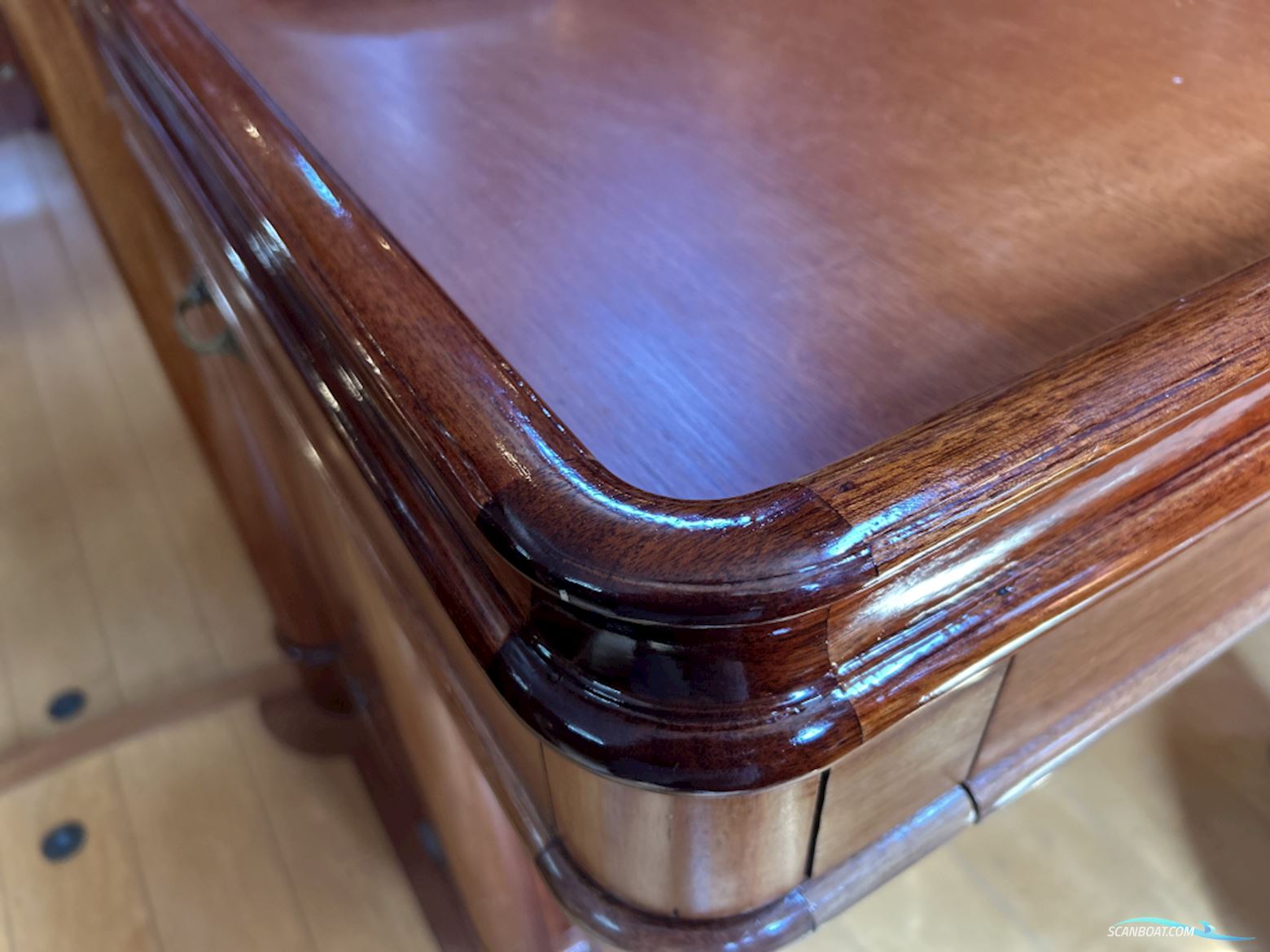 Lemsteraak Roefaak - Sydsulver - Hoek design