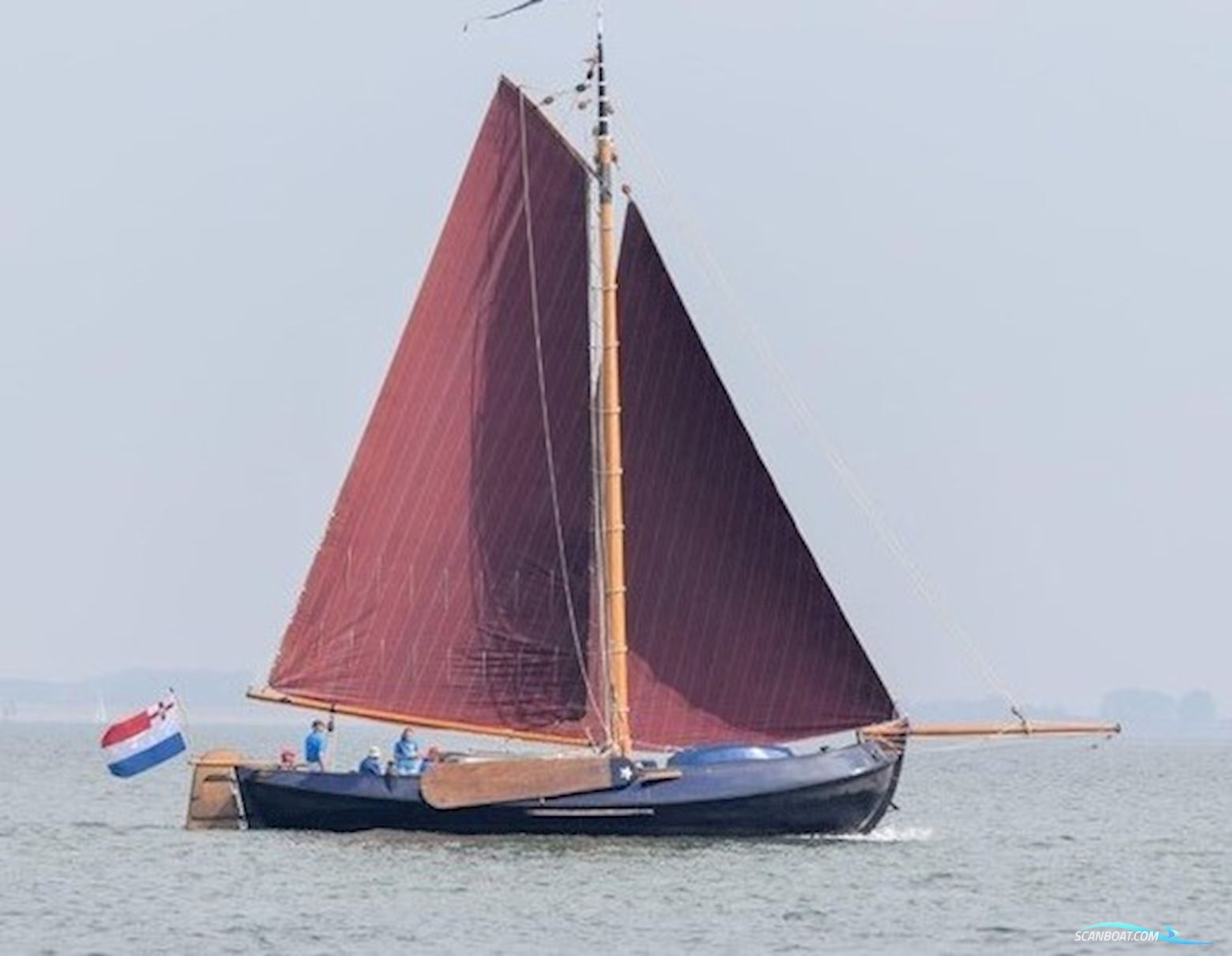 Lemsteraak Roefaak De Boer - Tweestrijd-Volledig nieuw vlak Sailingboat 1910, with Perkins engine, The Netherlands