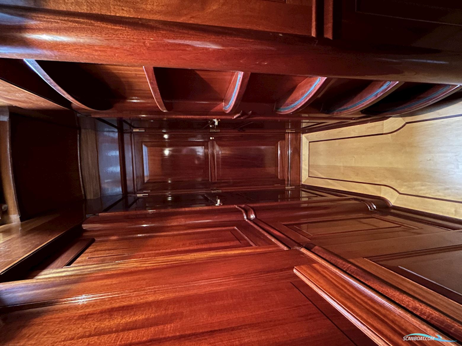 Lemsteraak Roefmodel - Walrus 1600