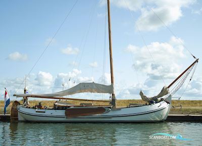 Lemsteraak Roefmodel 't Bruine Leven Sailingboat 1967, with Steyr engine, The Netherlands