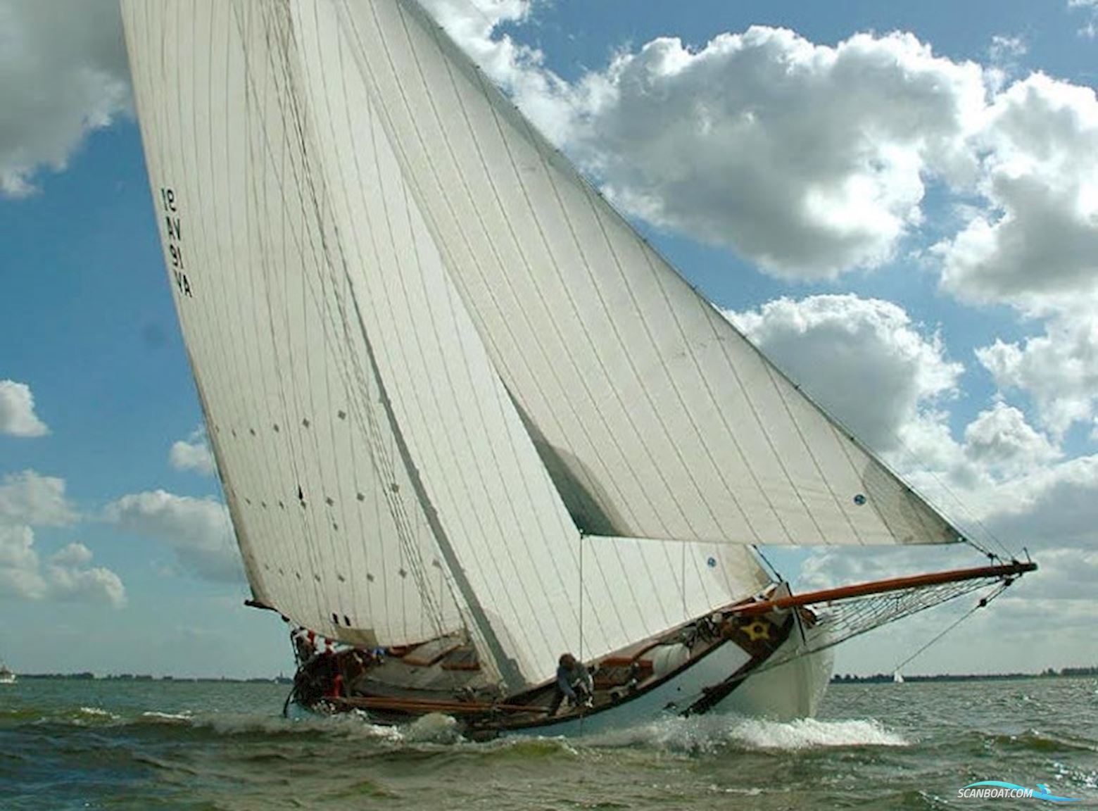 Lemsteraak Roefuitvoering - Wadwaai Sailingboat 1968, with Mitsubishi engine, The Netherlands