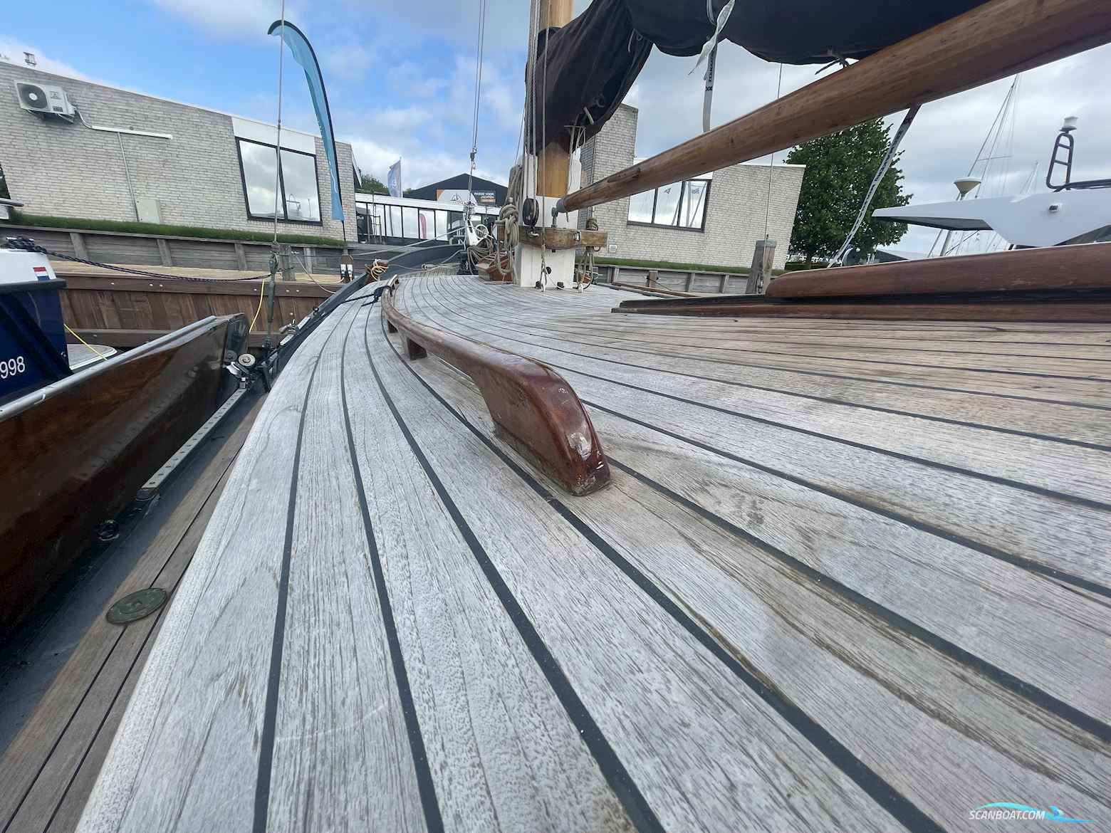 Lemsteraak 't Noorderlicht - Roef Uitvoering