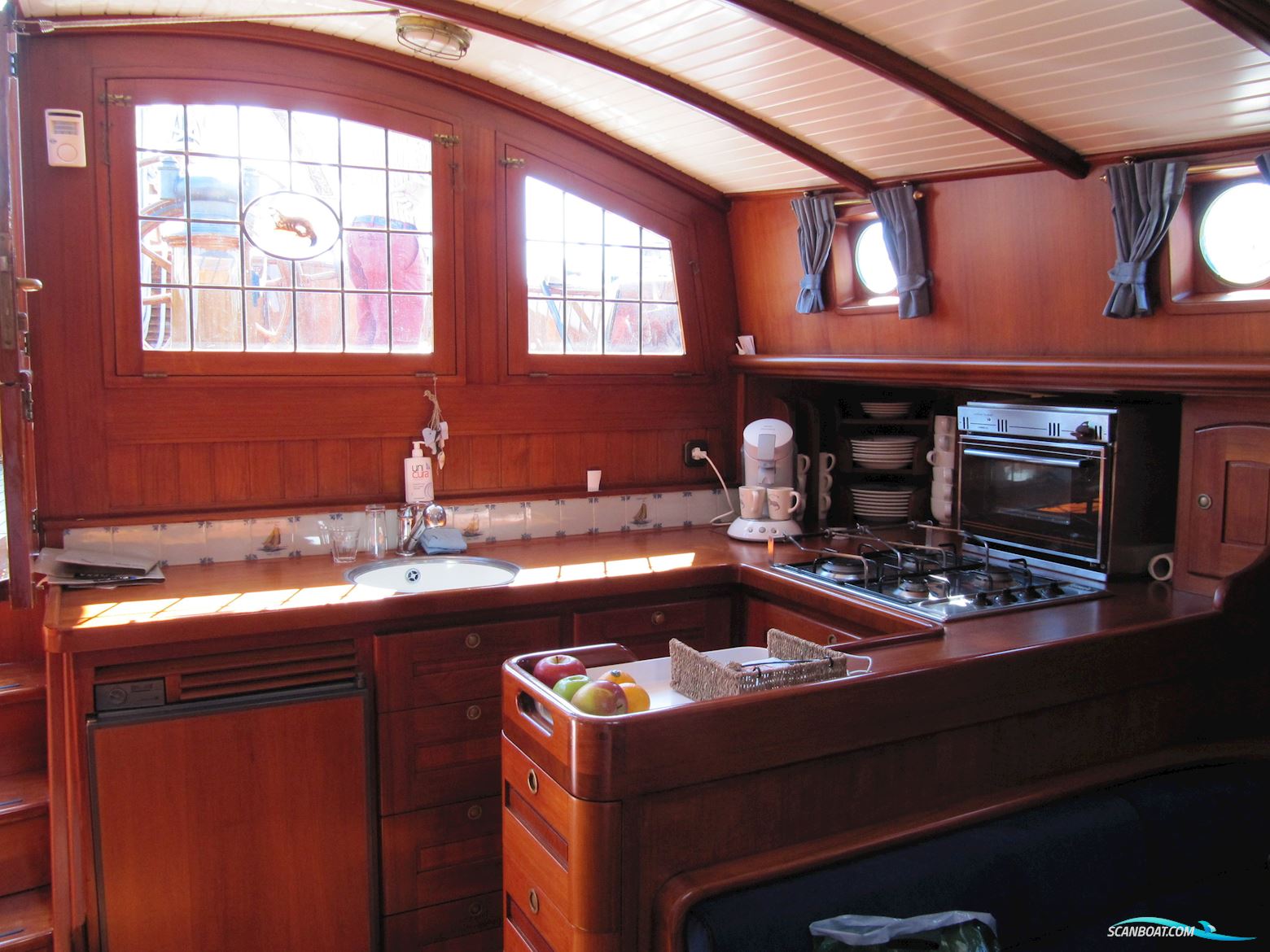 Lemsteraak Visotter - Roefuitvoering