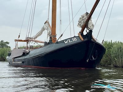 Lemsteraak WL 18 Fasant - Roefuitvoering Jachtuitvoering Sailingboat 1916, with Iveco 8061 M12 Zes Cylinder 120 pk engine, The Netherlands