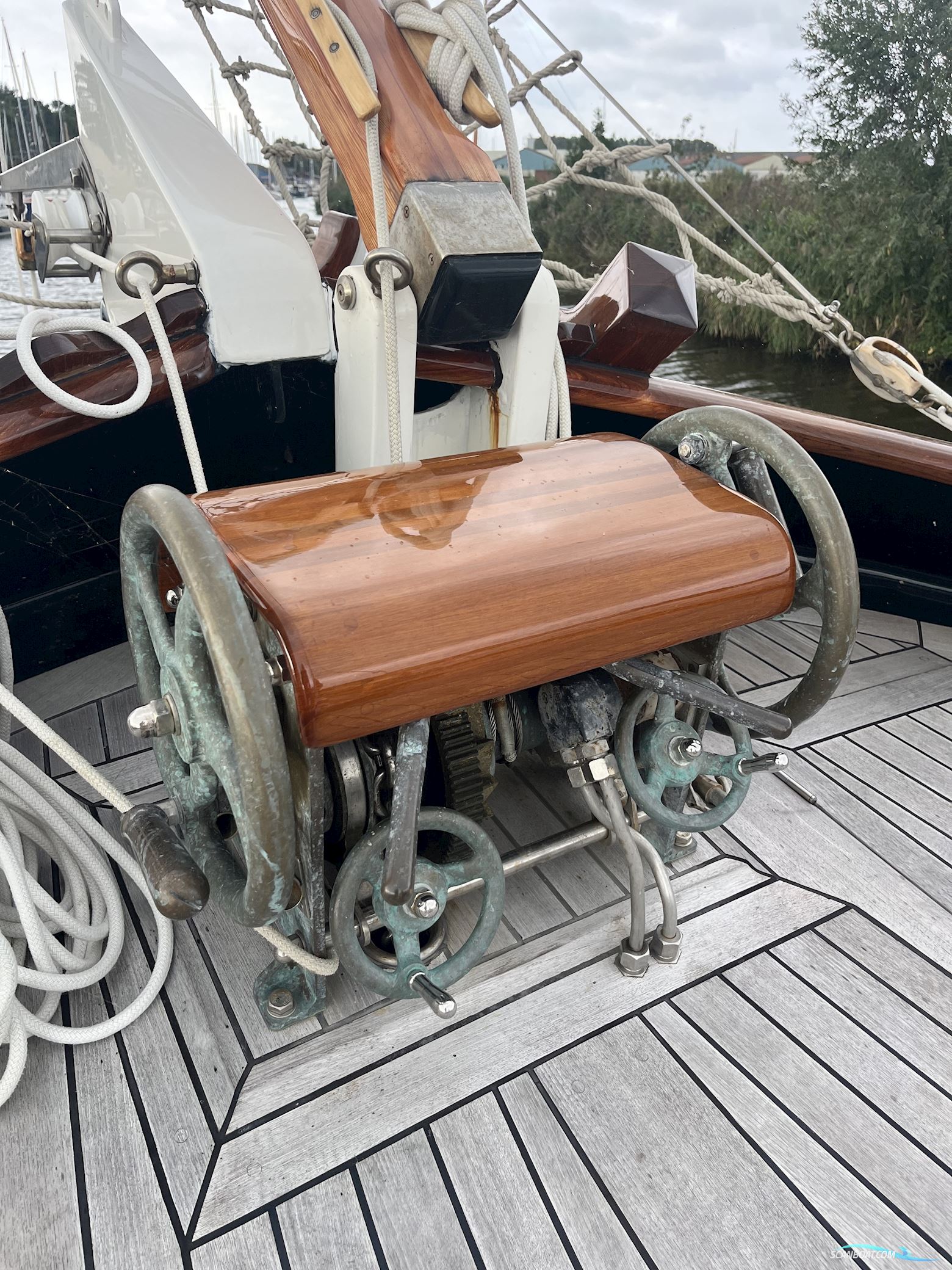 Lemsteraak Woelwater - Roefaak Hoek Design
