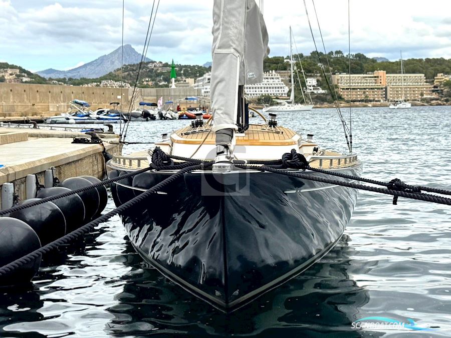 Leonardo Yachts Eagle 38