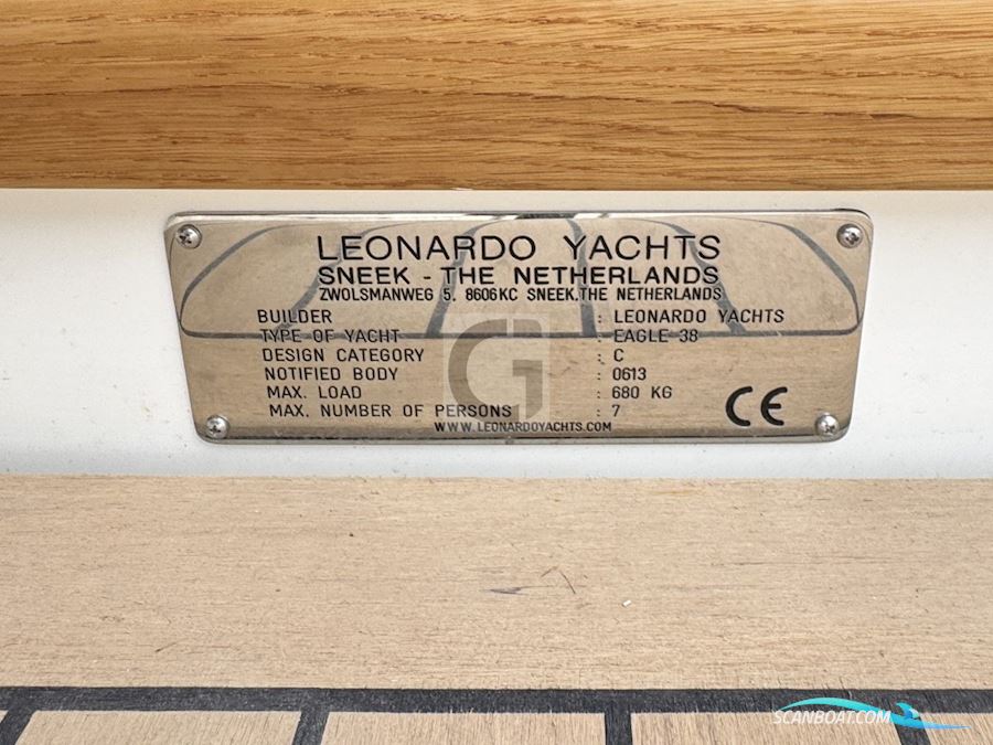 Leonardo Yachts Eagle 38