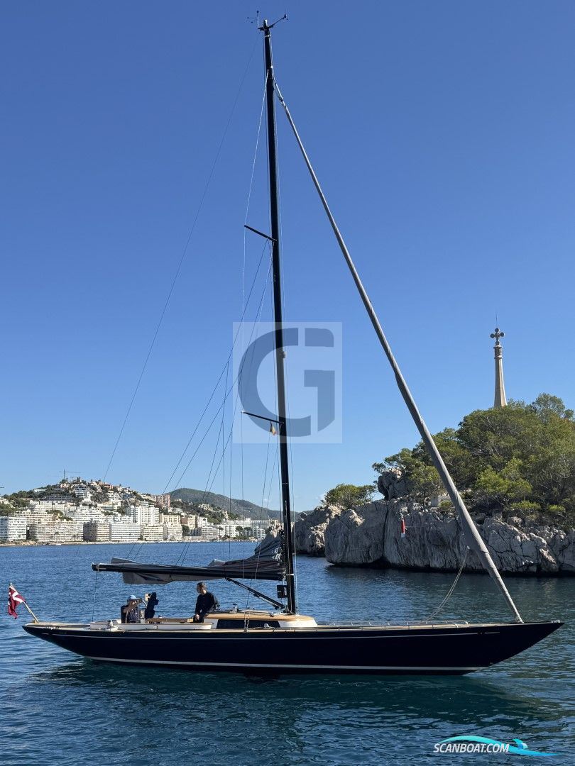 Leonardo Yachts Eagle 38