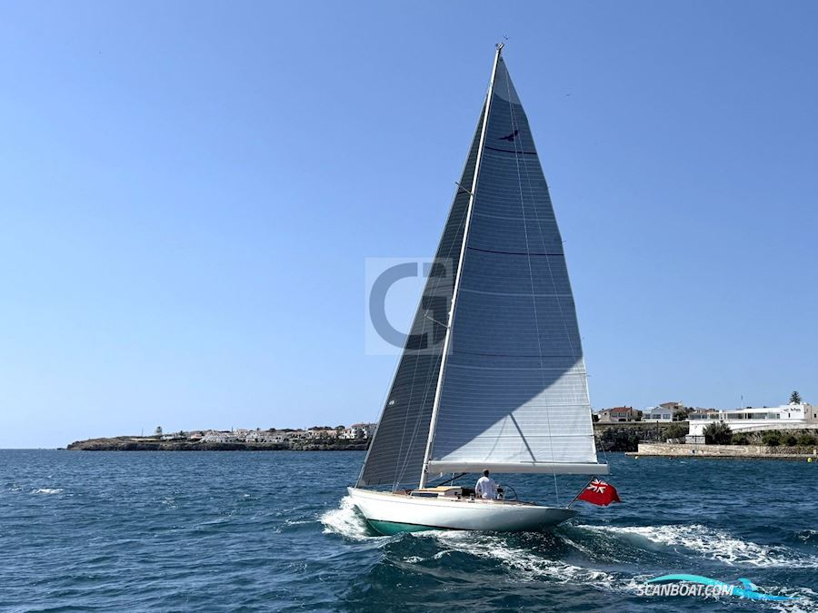 Leonardo Yachts Eagle 54