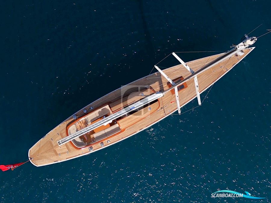 Leonardo Yachts Eagle 54