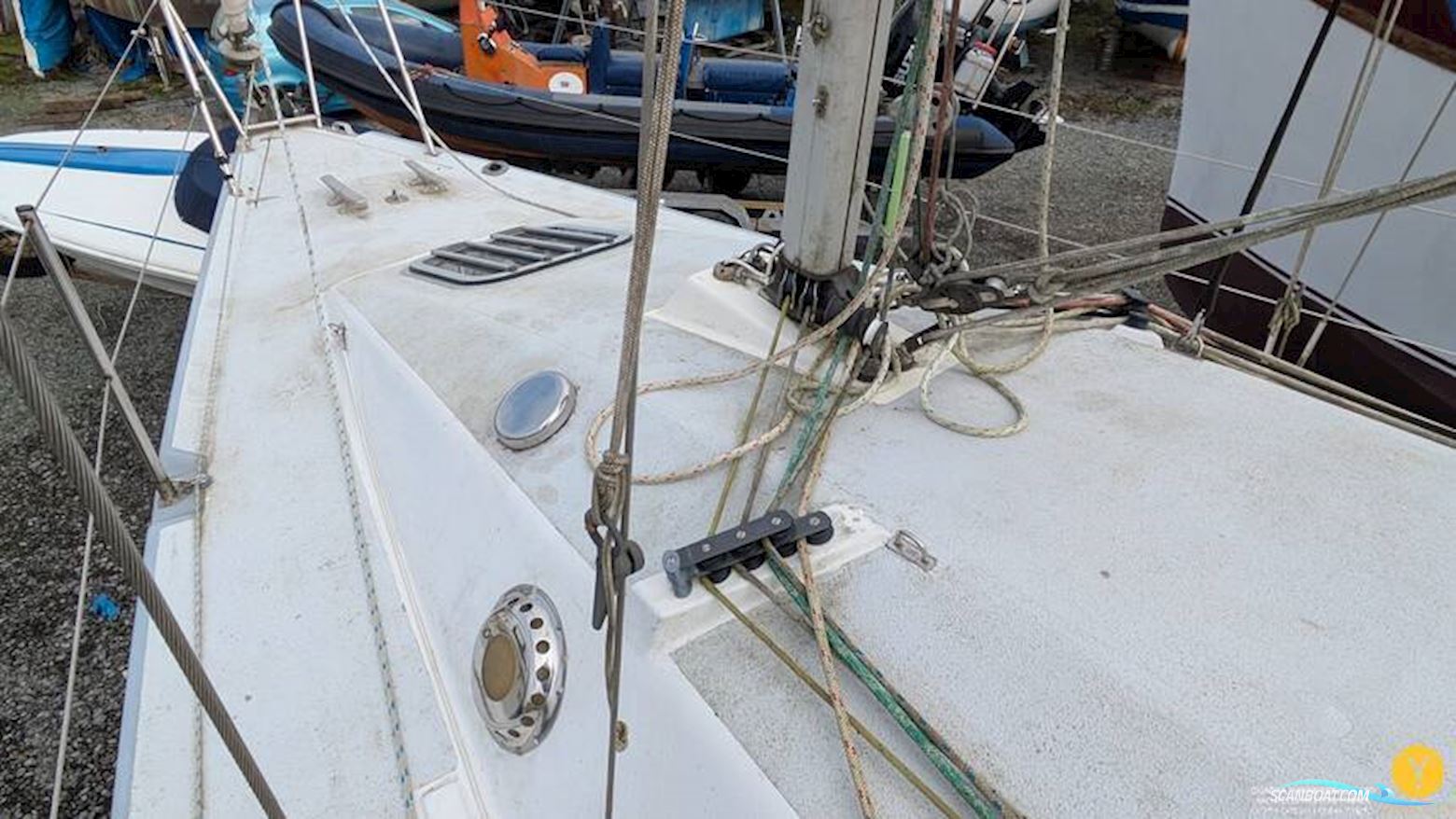 Limbo 9.9 Cruiser Lift Keel